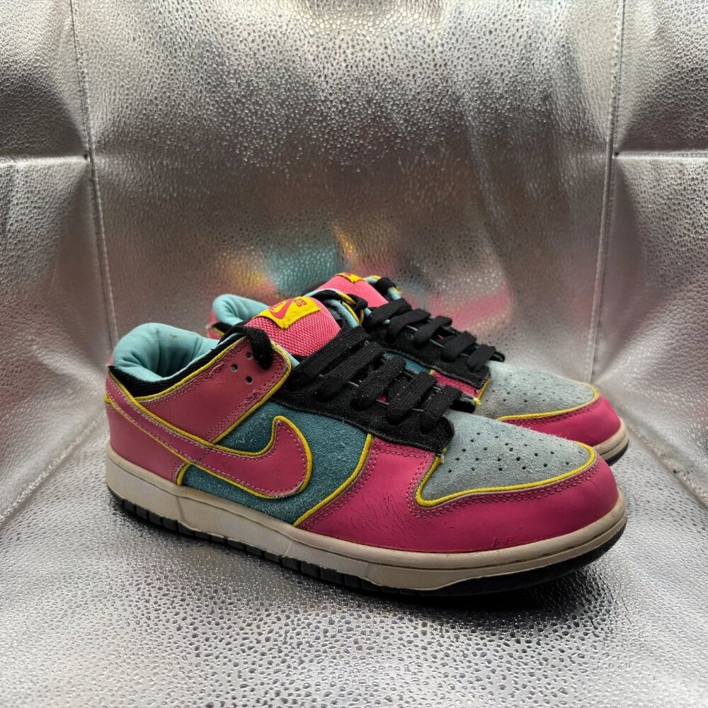 Size 9.5‎ Nike Dunk SB Low Pacman Mens Pink Blue Athletic Sneakers 313170-461 - Picture 11 of 12